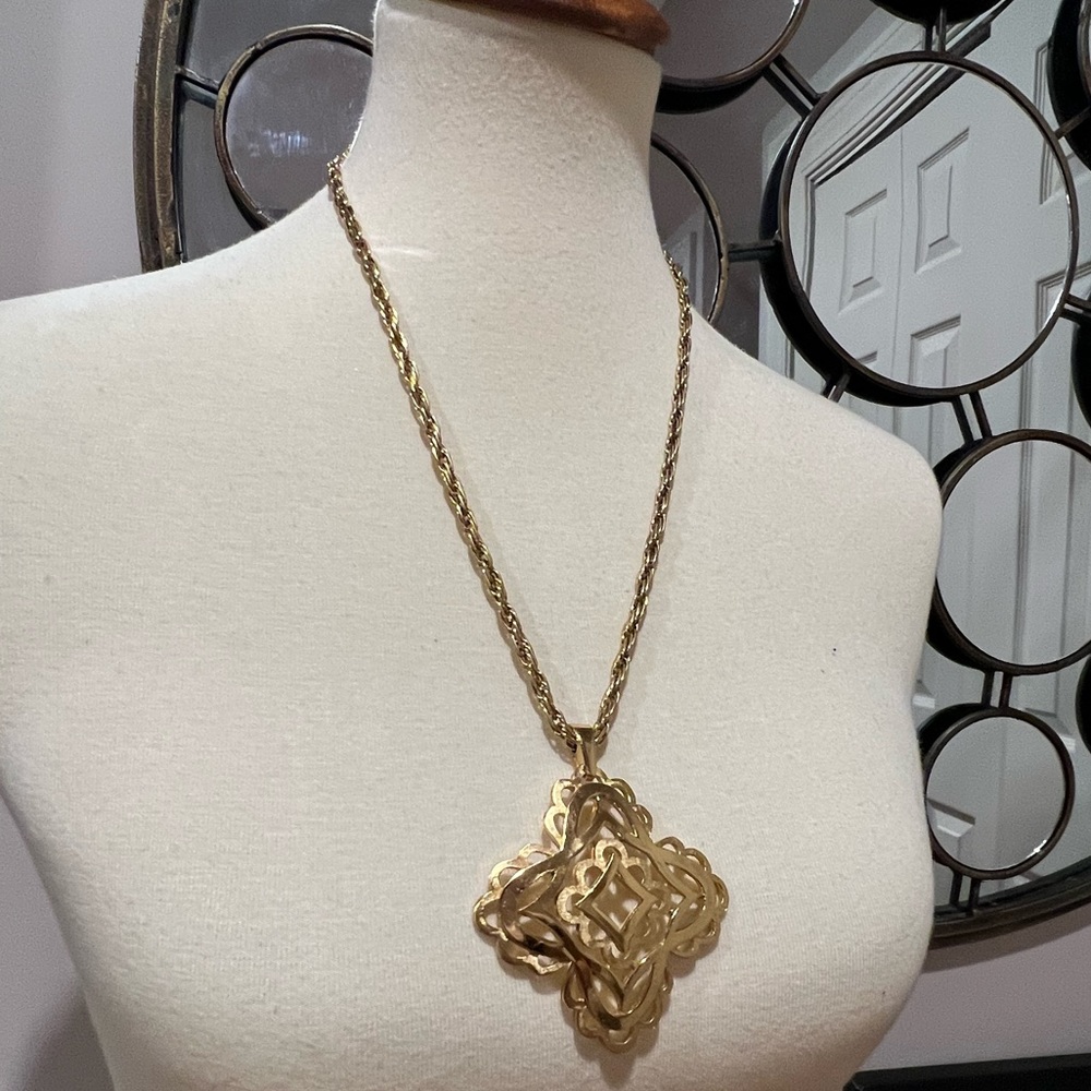 Necklaces PACKAGE (3)